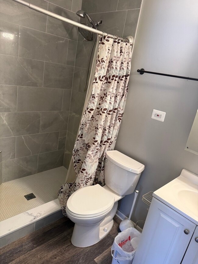 Building Photo - 21205 S 94th Ave