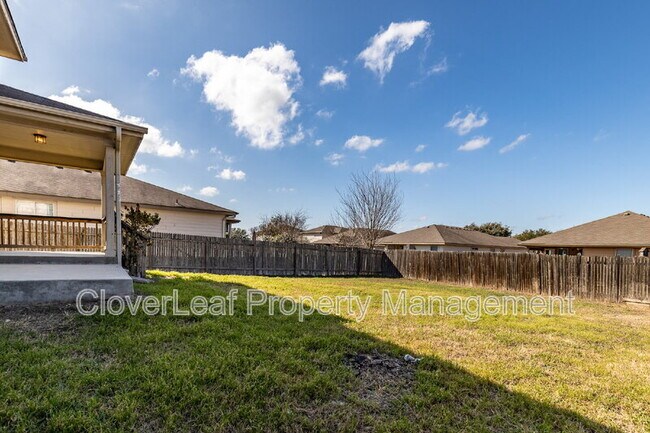 Building Photo - 3329 Bluebird Ridge Dr