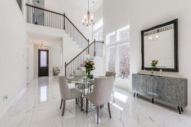 Building Photo - 337 Gleneagles Dr