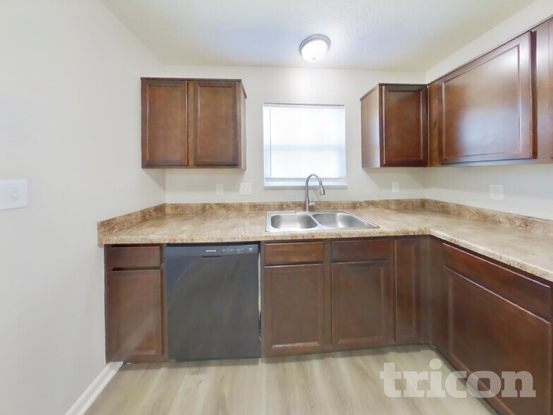 Building Photo - 2944 Mozart Way