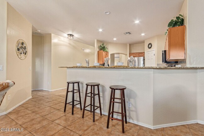 Building Photo - 31748 N Blackfoot Dr