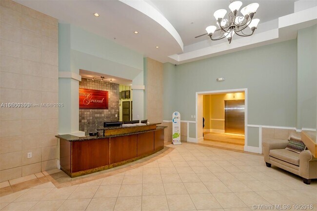 Building Photo - 50 Menores Ave