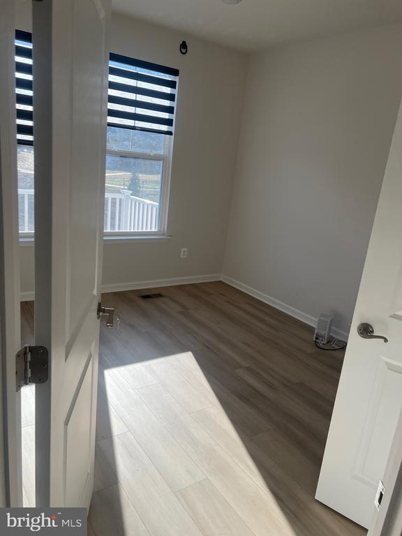 Building Photo - 6063 Soho Wy