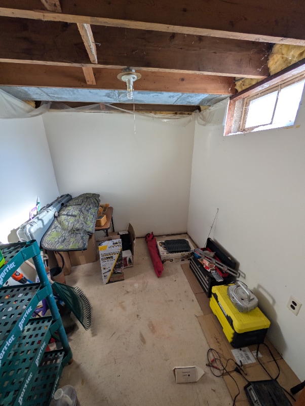 Building Photo - 3512 Fenwick Ave