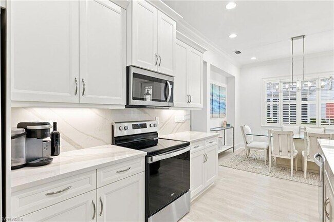 Building Photo - 7150 Saona CT