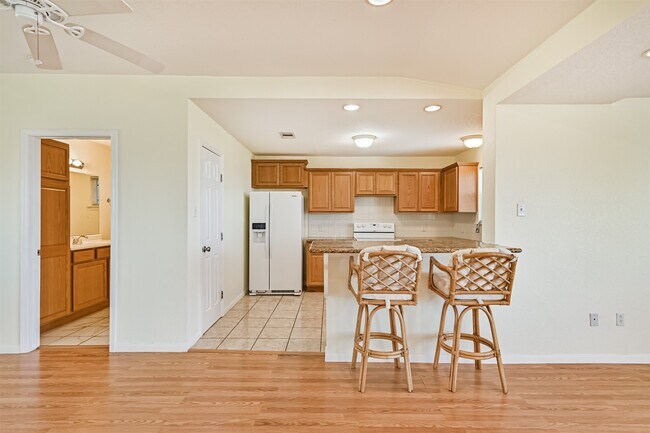 Building Photo - 7706 Channelview Dr