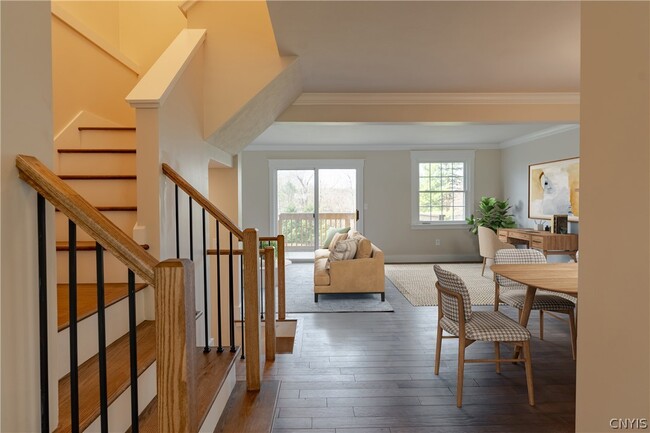 Building Photo - 8116 Verbeck Dr