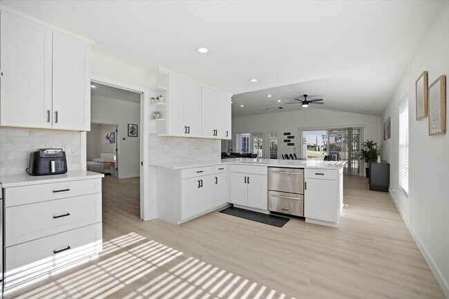 Building Photo - 5829 Fairwoods Cir