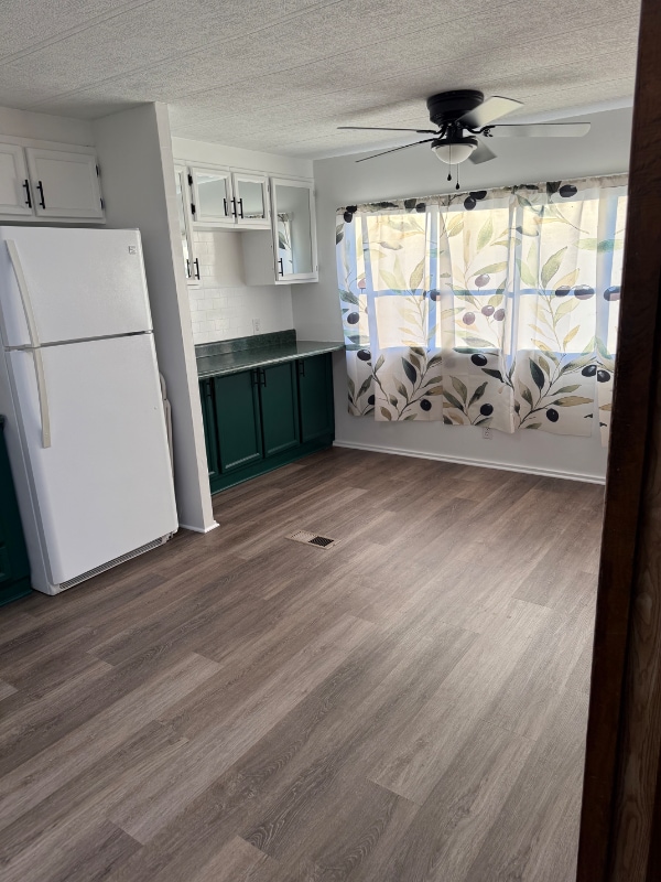 Building Photo - 7674 Pine Branch Rd