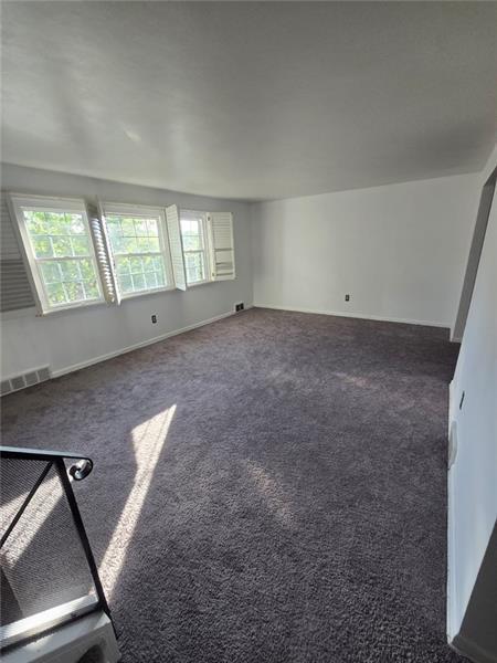 Building Photo - 104 Briar Crest Dr