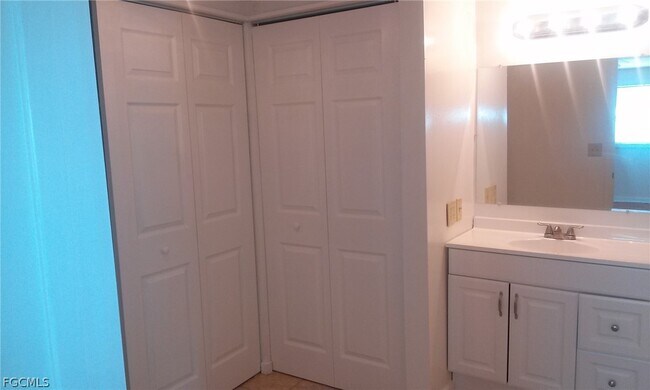 Building Photo - 2181 Brandon St