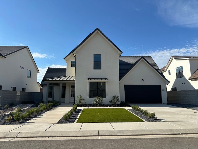 Building Photo - Desert Horizon!! BEAUTIFUL BRAND NEW 4 bed...