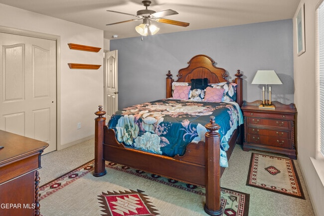 Building Photo - 6032 Valle Espanola Ln