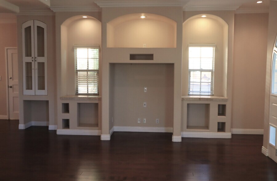 Build-In Shelving - 2026 -2028 Clyde Ave
