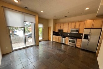 Building Photo - 873-895 Silver Ave SW