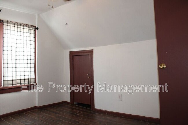 Building Photo - 1312 Francisco St