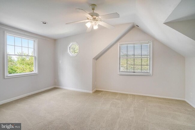 Building Photo - 740 Upland Pl