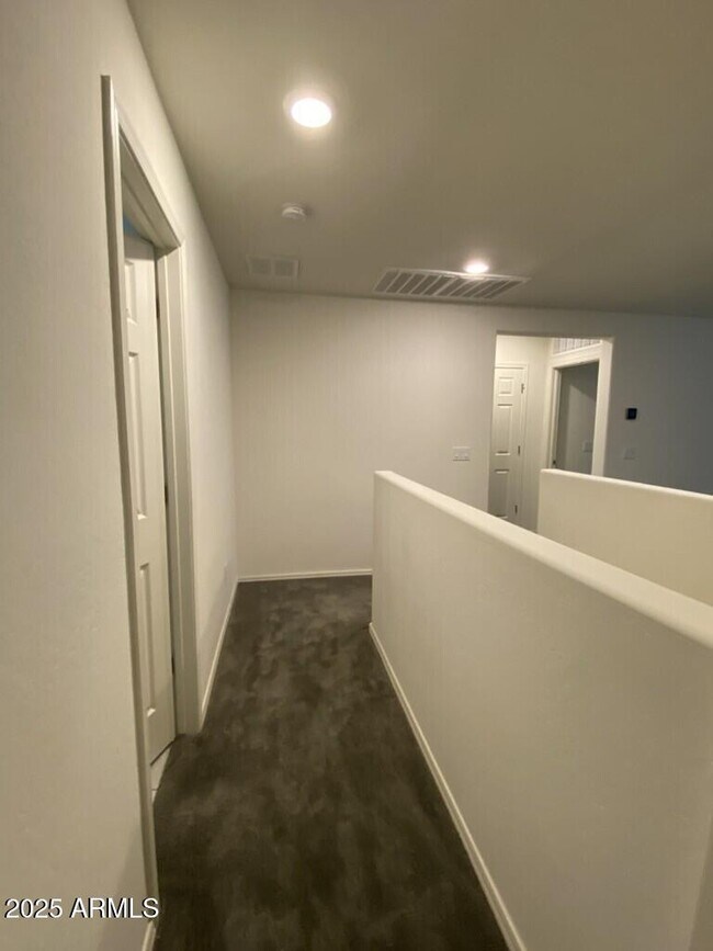 Building Photo - 6843 E Peralta Cir