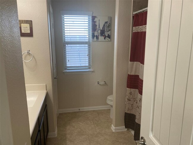 Building Photo - 7216 Vail Ridge St