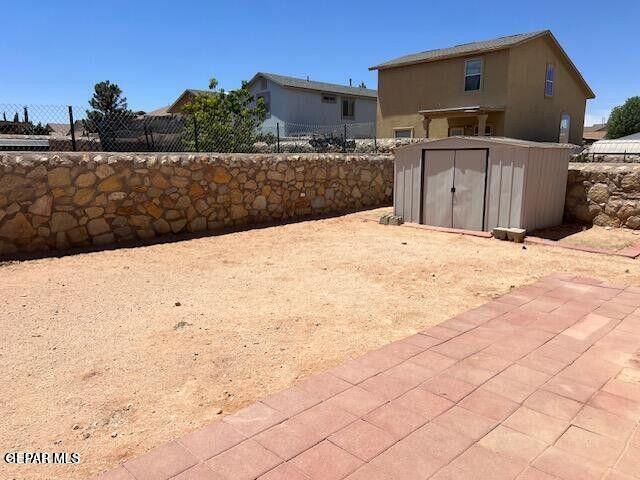 Building Photo - 3267 Maple Point Dr