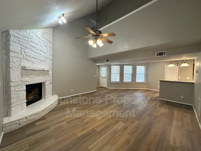 Building Photo - 12303 E 87th St N