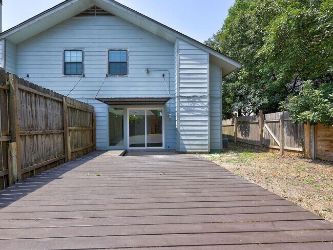Building Photo - 1710 Cinnamon Path