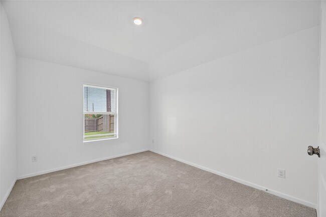 Building Photo - 3013 Myrtle Bch Ln