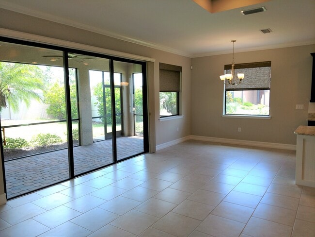 Building Photo - Unfurnished Annual Rental - Lovely 3 Bedroom Home in Calusa Park. Nicely upgraded and Pet Friendly