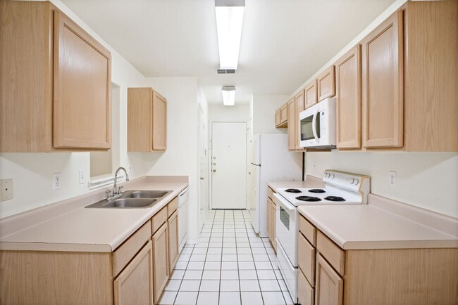 Building Photo - 6054 Bantry Bay