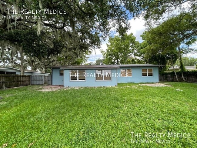 Building Photo - 1159 Fountainhead Dr