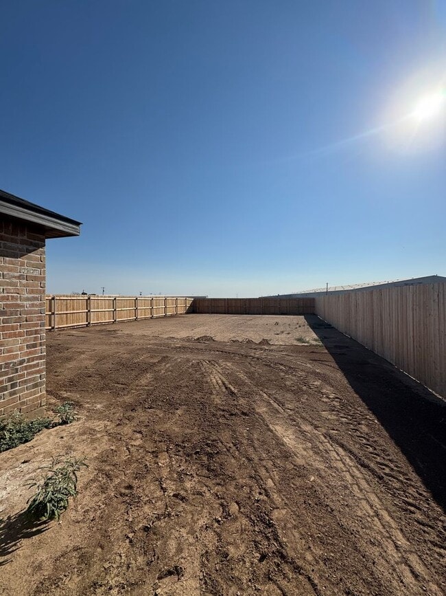 Building Photo - Brand Newer Construction 3/2/2