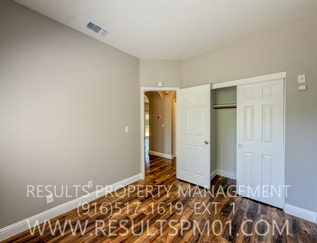Building Photo - Beautifully updated 3 Bedroom Rocklin home.