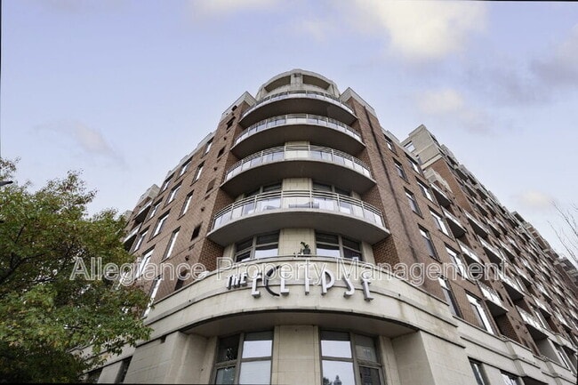 Building Photo - 3600 S Glebe Rd