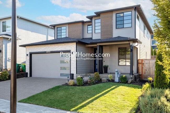 Primary Photo - Modern Luxury in Cooper Mountain – 4BR, Bo...