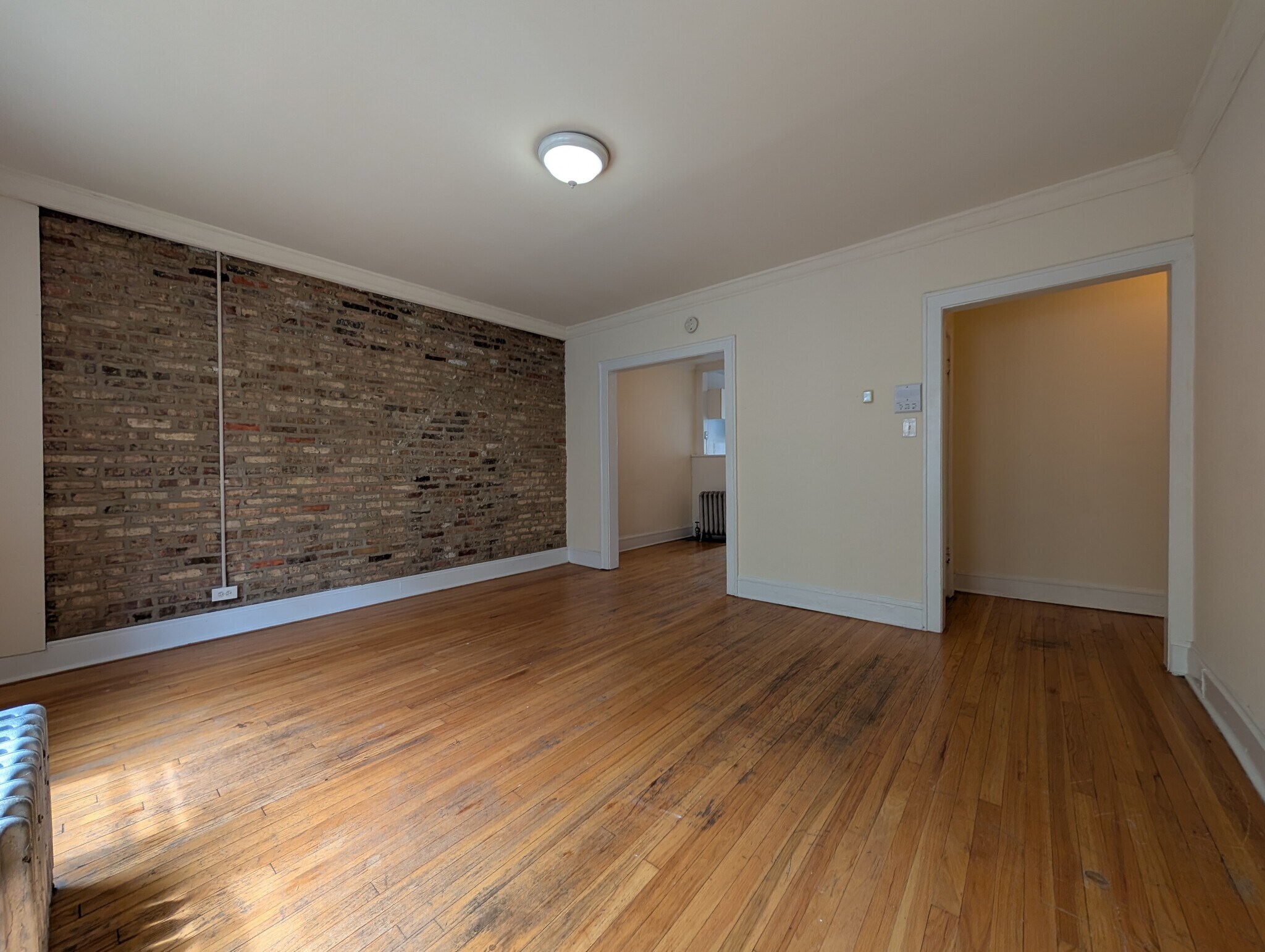 Building Photo - 2322 N Spaulding Ave