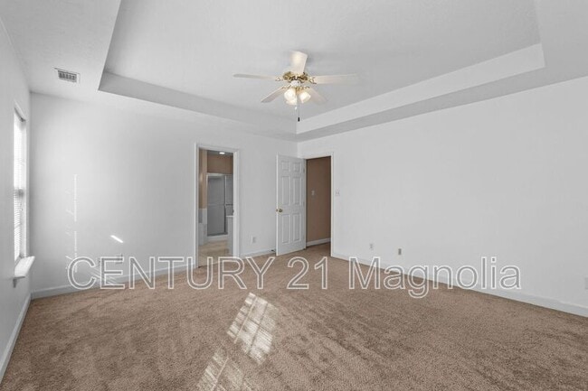 Building Photo - 832 Prairie Ln