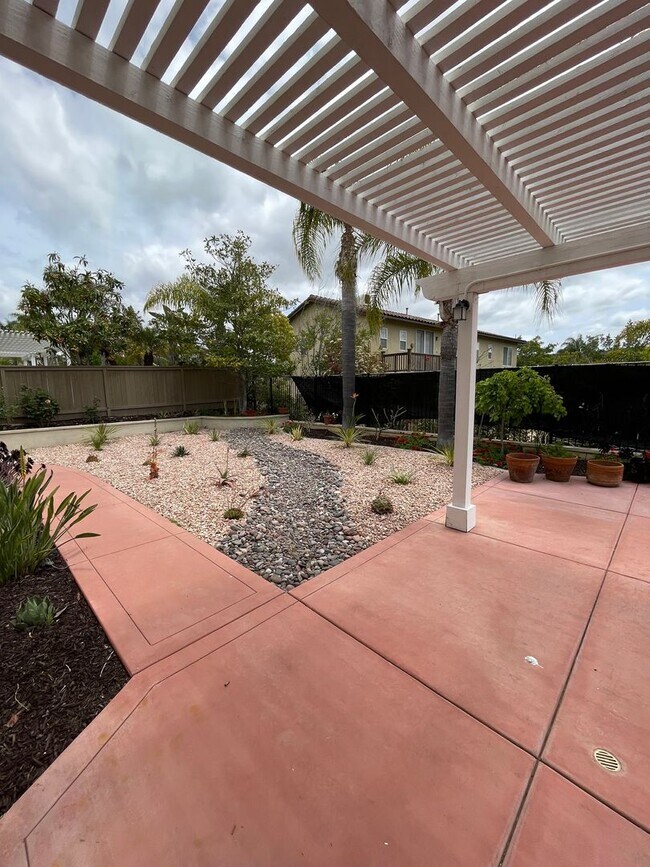 Building Photo - 9707 Deer Trail Dr