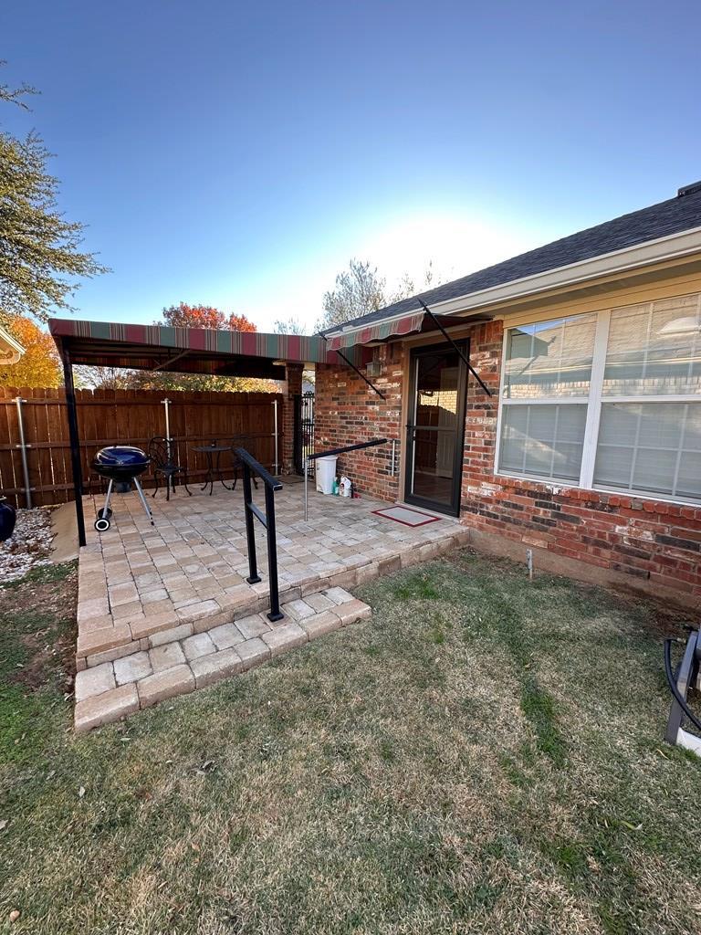 Building Photo - 4230 Green Meadow Dr