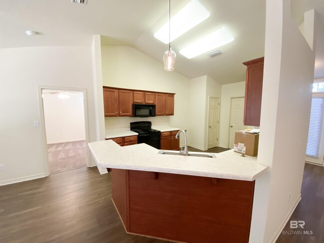 Building Photo - 11801 Balsam Ct