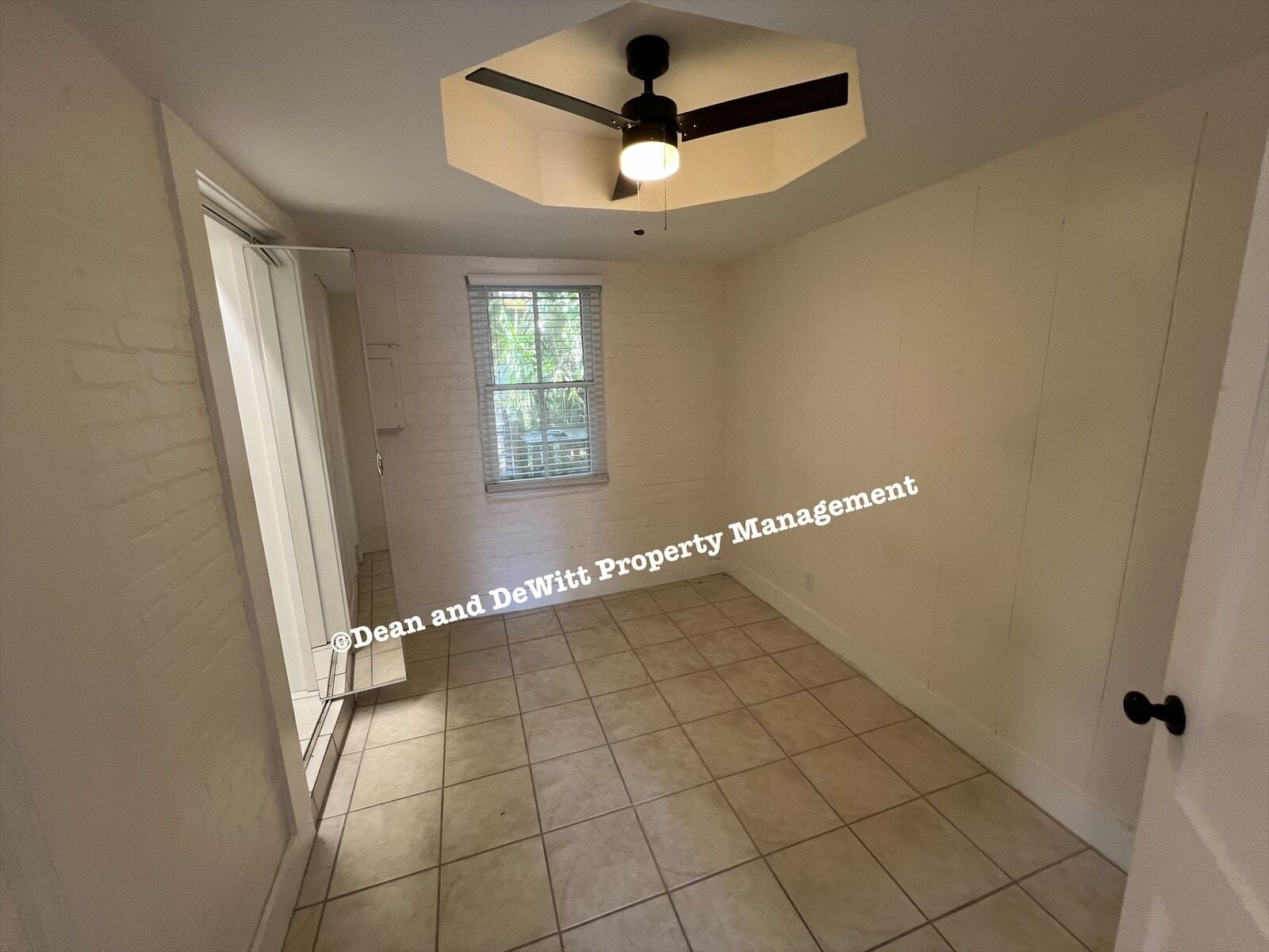 Building Photo - 1 Bed/1 Bath - Unit 12