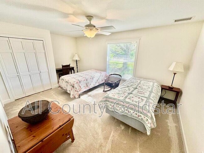 Building Photo - 4114 Rock Creek Dr