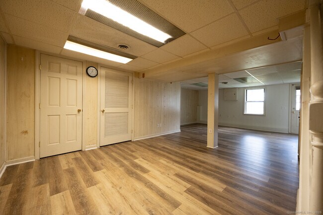Building Photo - 183 Austin Ryer Ln
