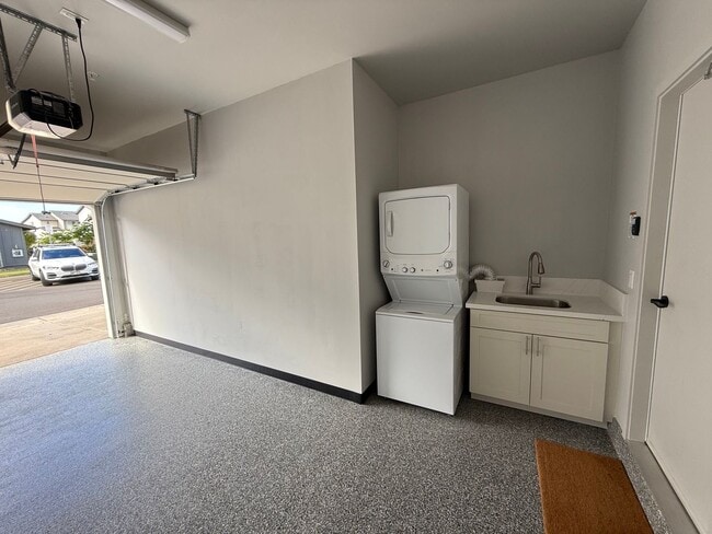 Building Photo - For Rent - Hina Hina at Ho'opili