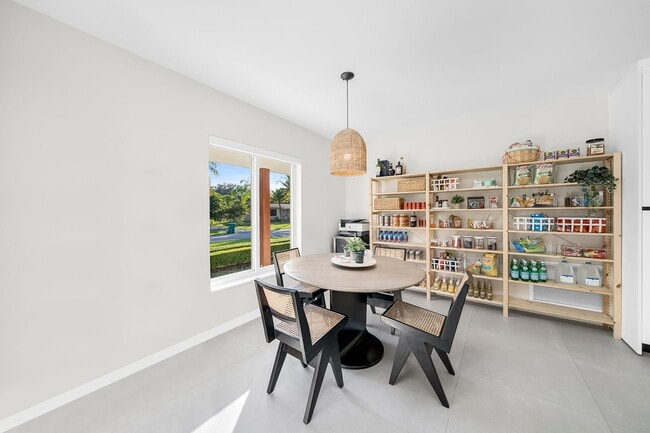 Building Photo - 5835 SW 100th Terrace