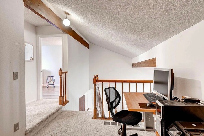 Building Photo - 19461 E Navarro Dr