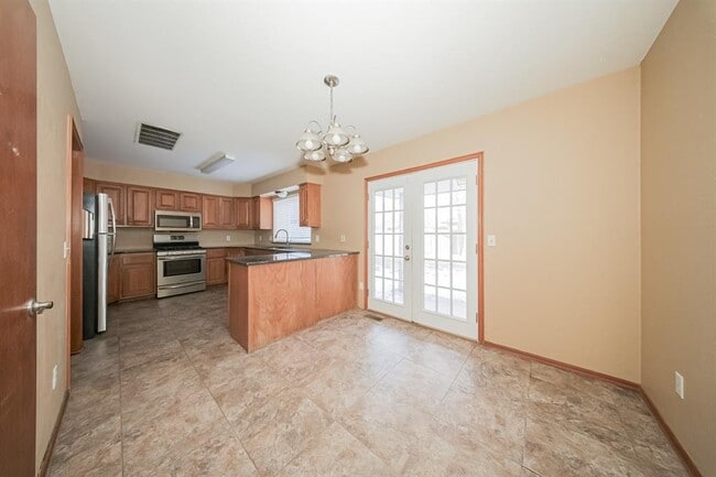 Building Photo - 1141 SW 132nd St