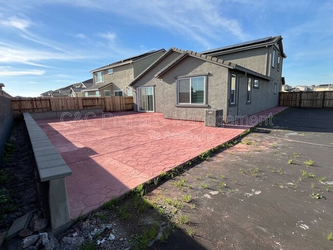 Building Photo - 3102 Barnowl Wy