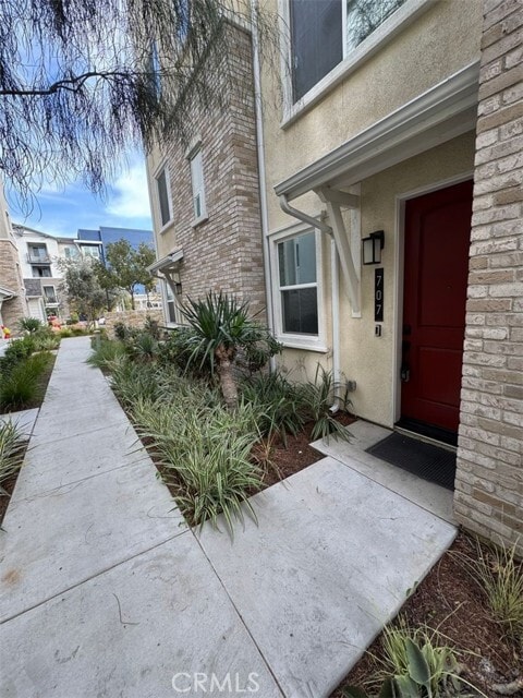 Building Photo - 707 S Mosaic St