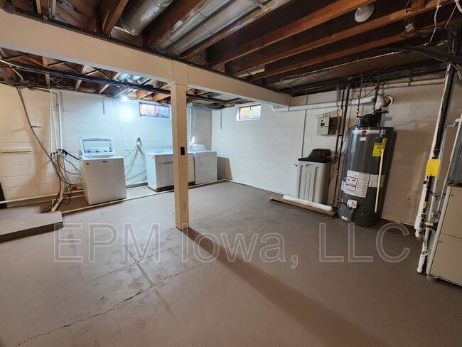 Building Photo - 137 Pauline Pl