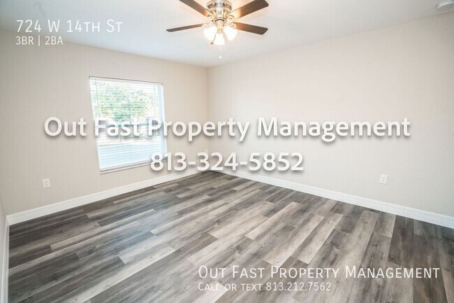 Building Photo - 724 W 14th St